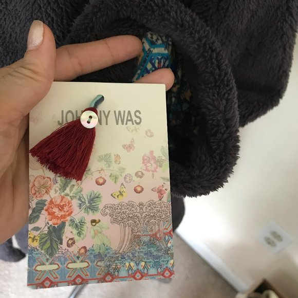 Women's Hooded Coat in Dark Gray - Picture 6 of 10